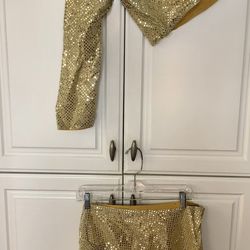 Gold one sleeve bare shoulder shirt, 2 available