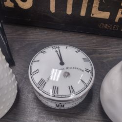 Cute Clock Porcelain Jewelry Ring Holder 