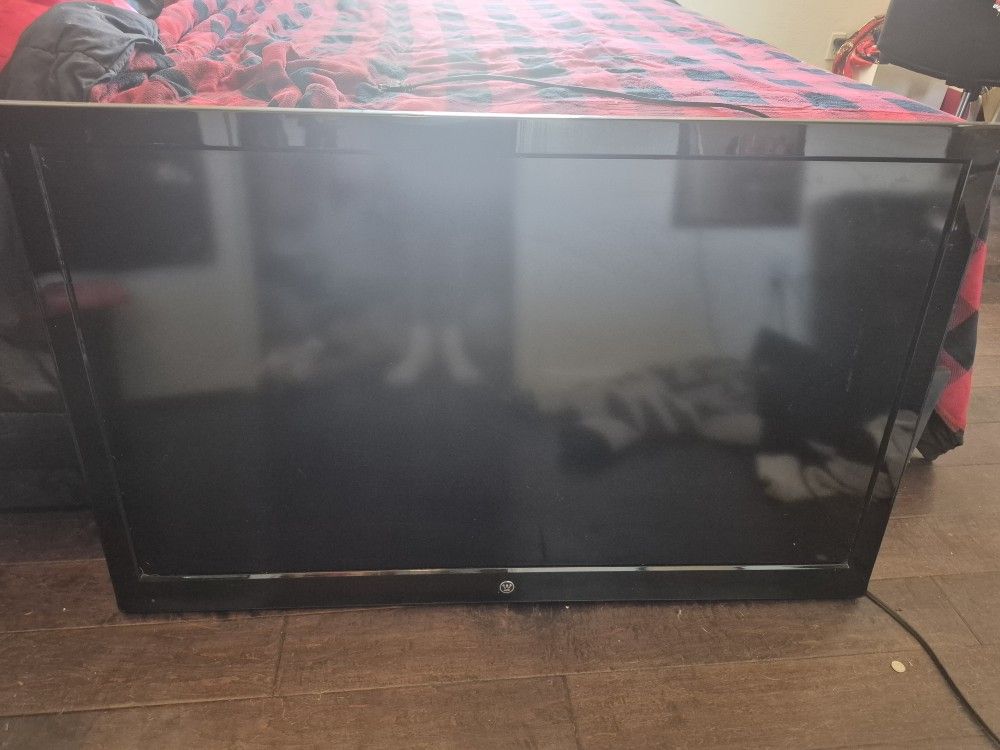 46inch Westinghouse VR-4625 television.