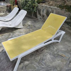 2 Yellow chaise Lounges
