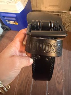 Weight lifting belt size med  like new