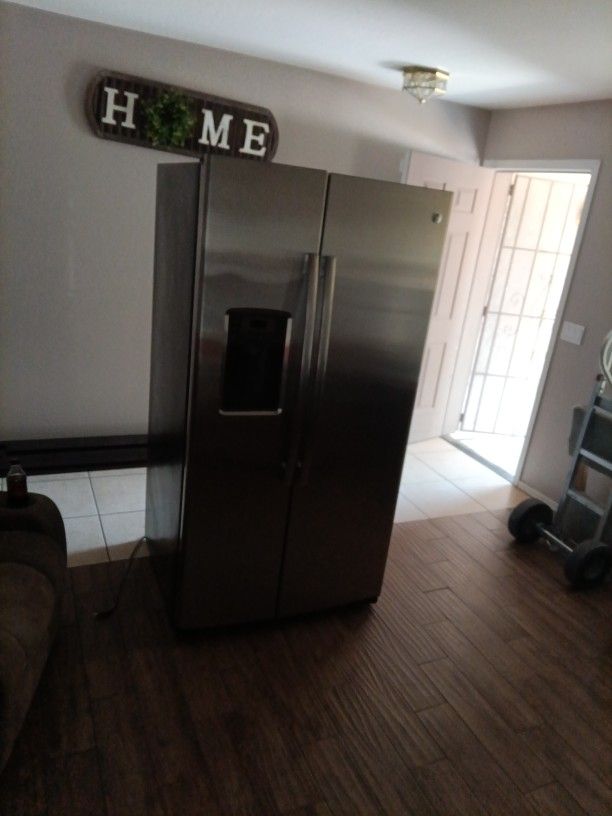 Ge Refrigerator