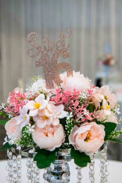 Elegant centerpiece silver with crystal & beautiful  artifacts rose flowers