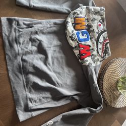 MENS BAPE HOODIE 