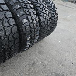4 new tires Lt35x12.50r17 Diferent brands ,but all new $399.00 all 4