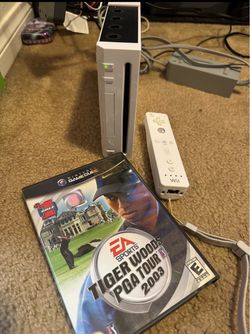 Nintendo Wii Console with Remote and Game