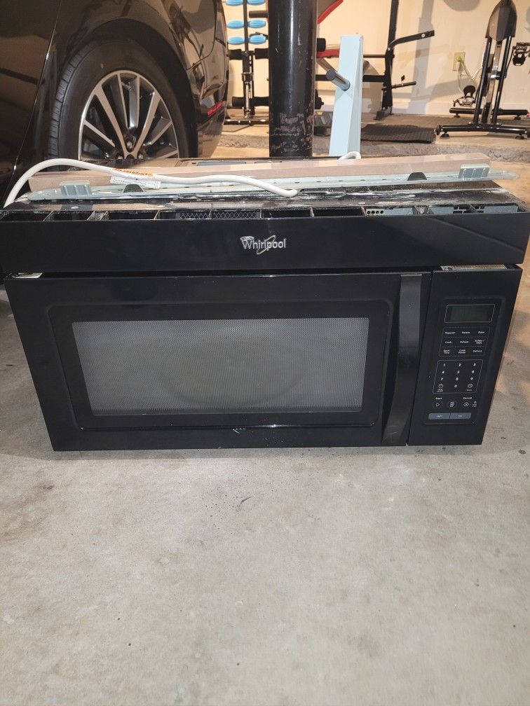 Dishwasher And Microwave