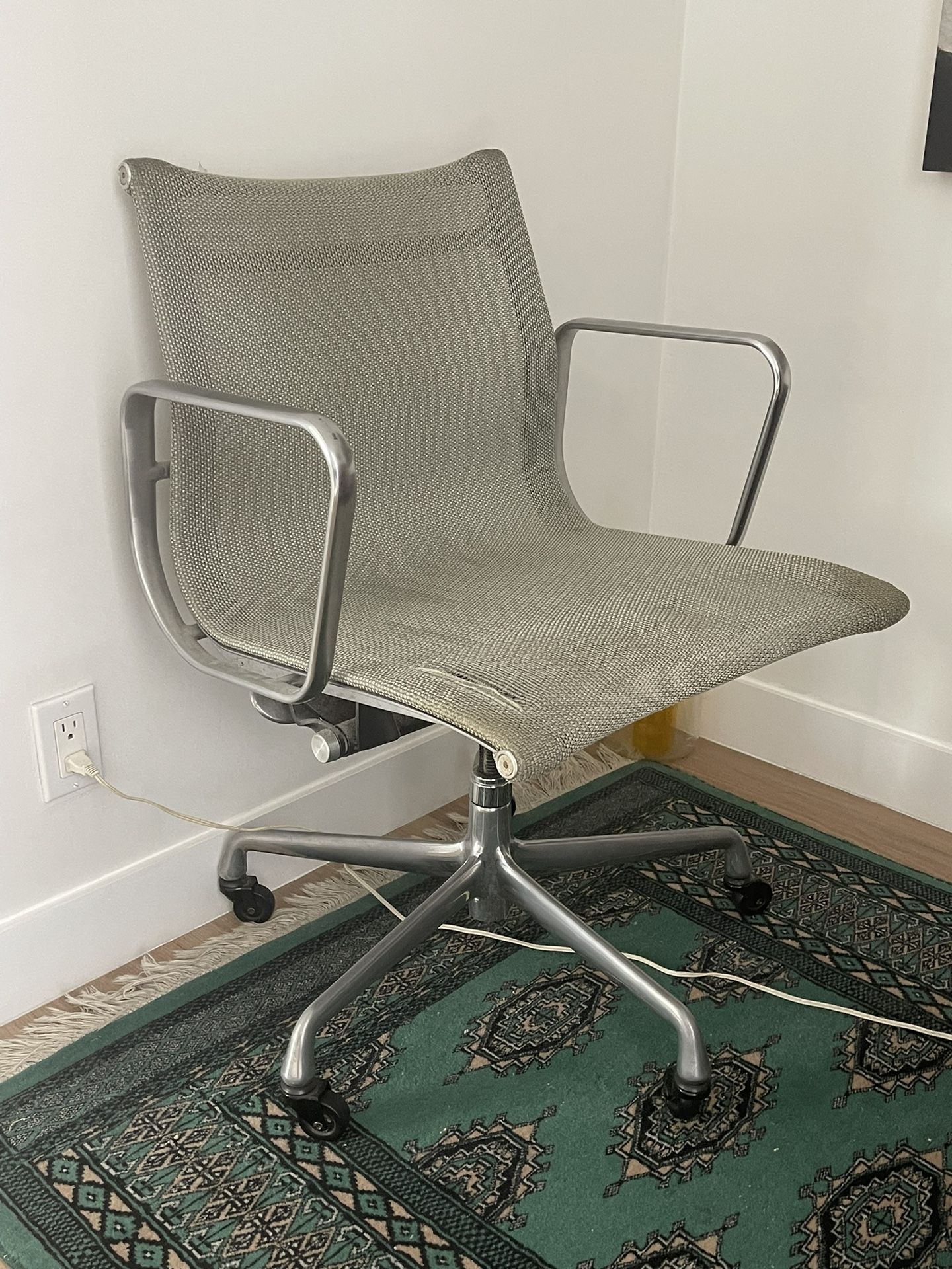 Vintage Eames Office Chair (needs A Repair In The Fabric) Grey