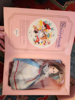 Effanbee's Storybook collection Queen of hearts