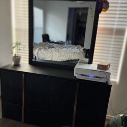Bedroom Set For Sale