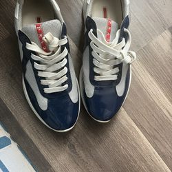 Pradas