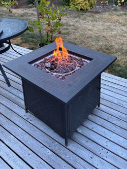 Bali 28” X 28” outdoor propane fire pit with cover