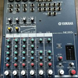 Yamaha Mixing Console MG102c