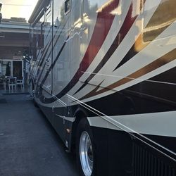 2009 Beaver Contssa 4 Slides 55k Miles Like New