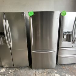 Hisense Refrigerator Stainless Steel 31"w