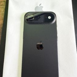 iPhone 17 Air With Apple TV 4K