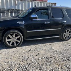 2010 Escalade Parts Only !!