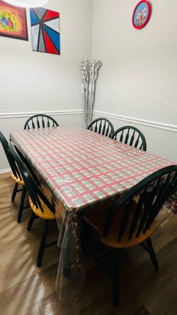Expandable Solid Wood Dining Table Set with 6 Windsor Chairs