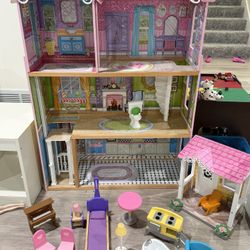 KidKraft Doll House and Furniture 