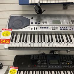 Electric Casio Piano 