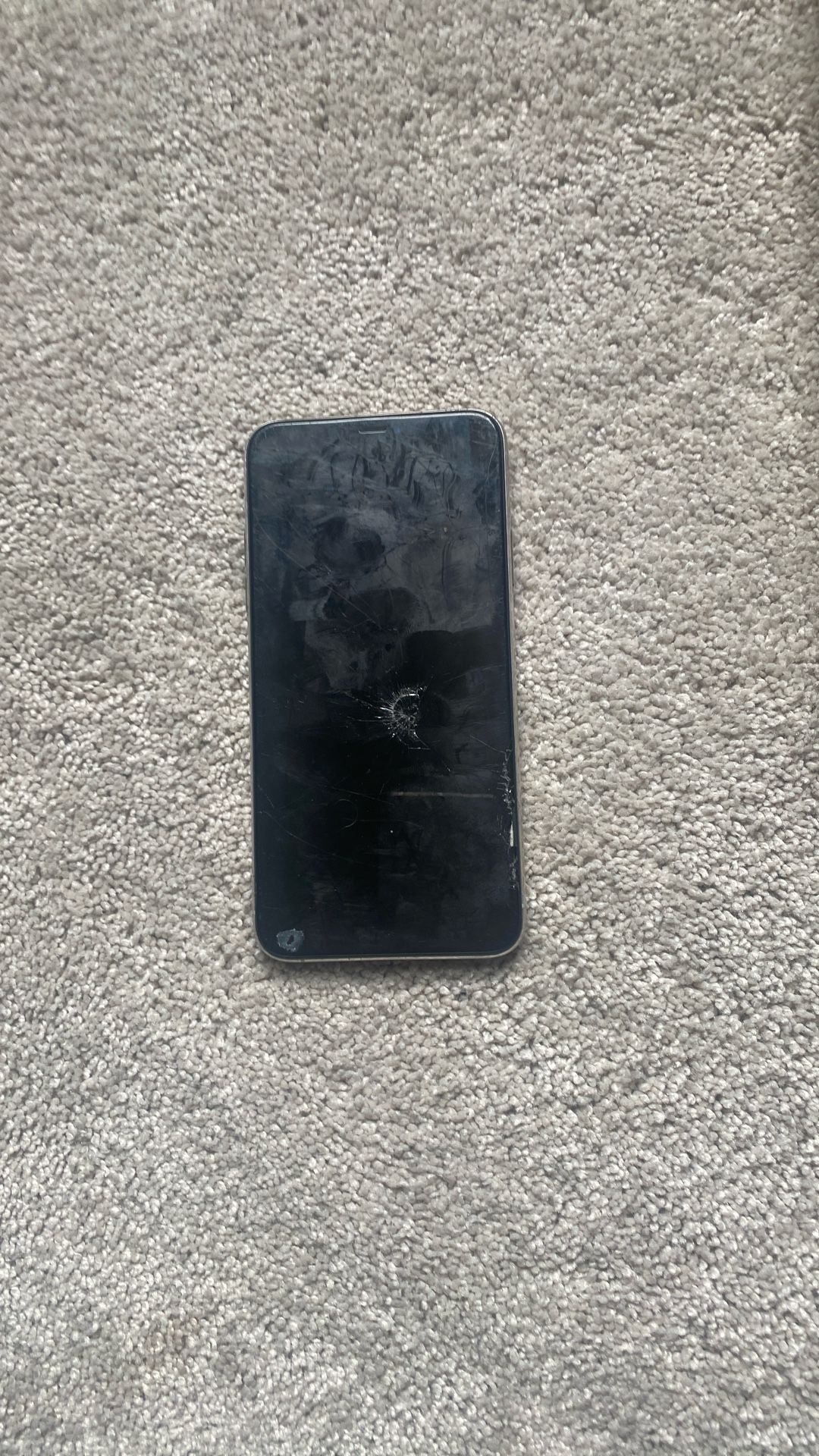 broken iphone