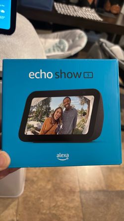 Amazon Echo Show 5 Smart Display