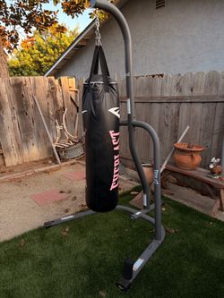 Everlast Heavy Punching Bag