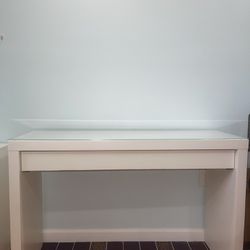 Ikea Desk With Glass Top 