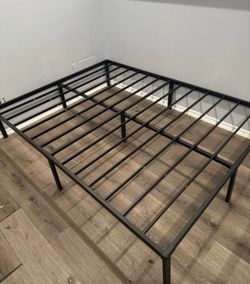 Metal queen bed frame