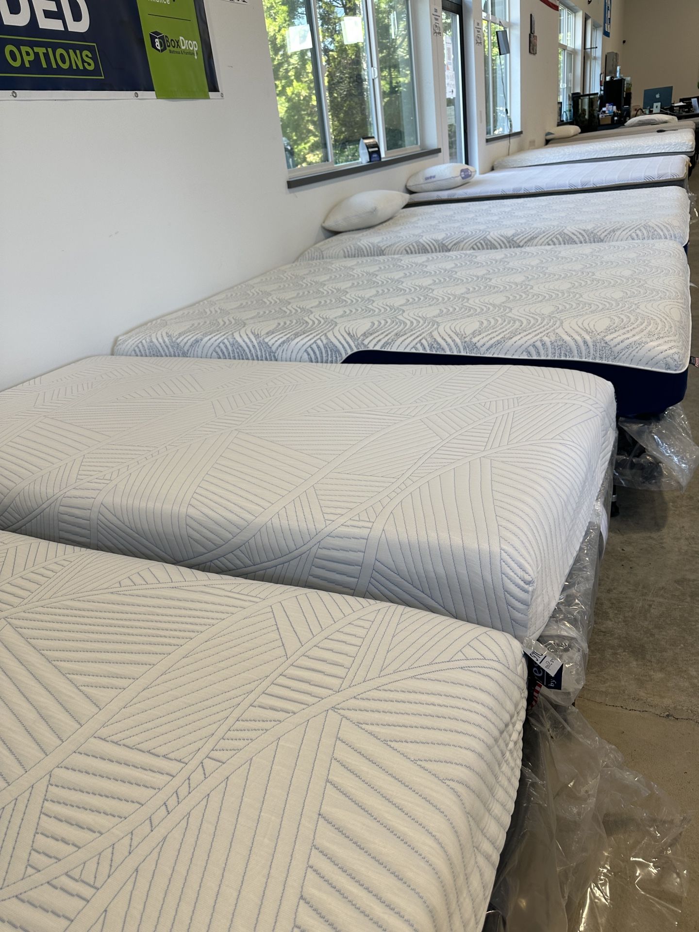LUXURY MEMORY FOAM 50-80% Off Retail Stores!