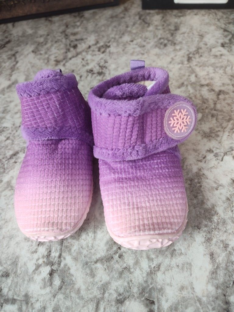 Practically New Purple 💜 Fade Ankle Wrap Shoe Toddler