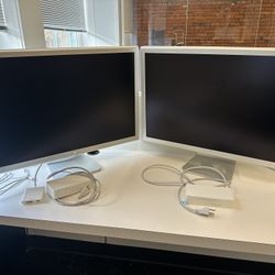 Apple 30” Cinema Displays 