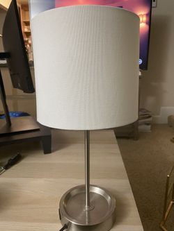 Table Lamp With Plug