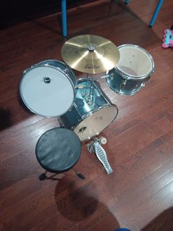 Kids Drum Set 🥁
