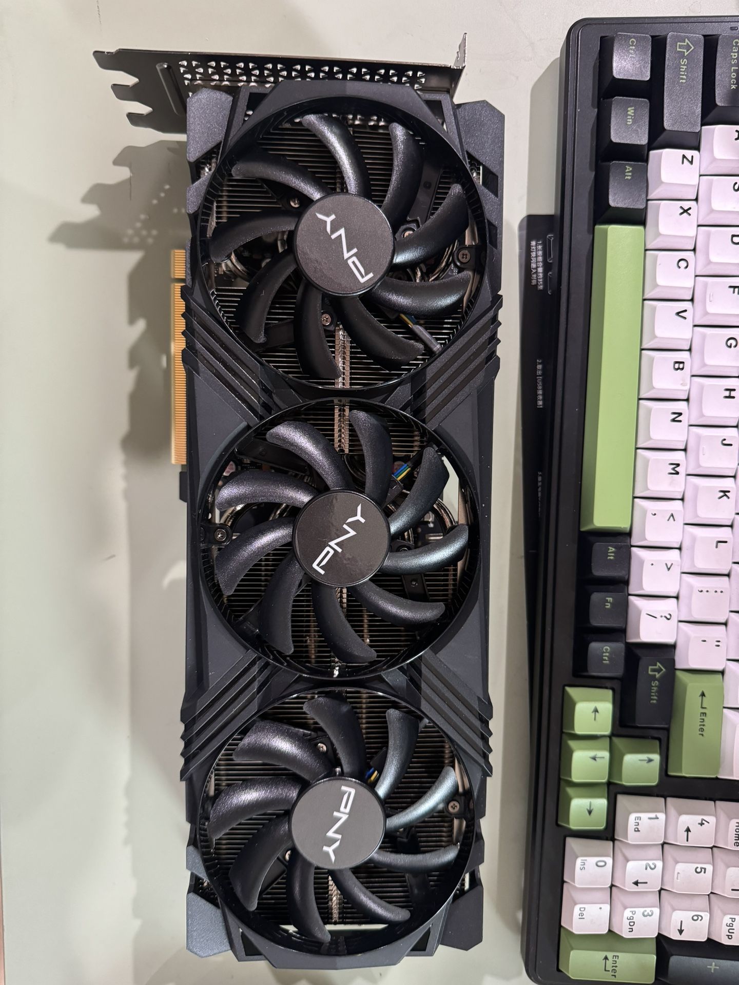 PNY GeForce RTX 4070 Ti SUPER 16GB GDDR6X VCG4070TS16TFXPB1-O GPU