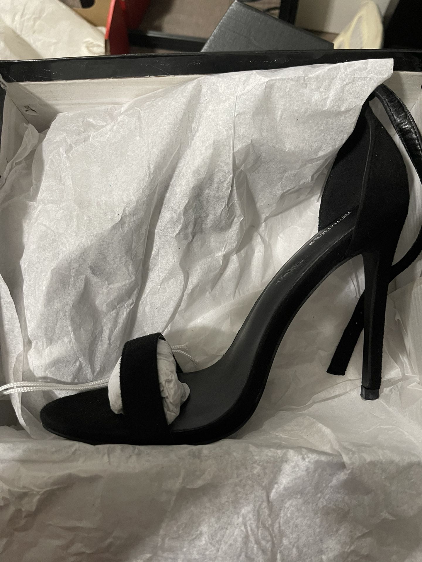 prettylittlething black heels size 7