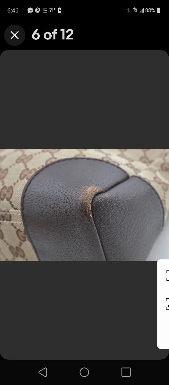 AUTHENTIC GUCCI SHOULDER BAG