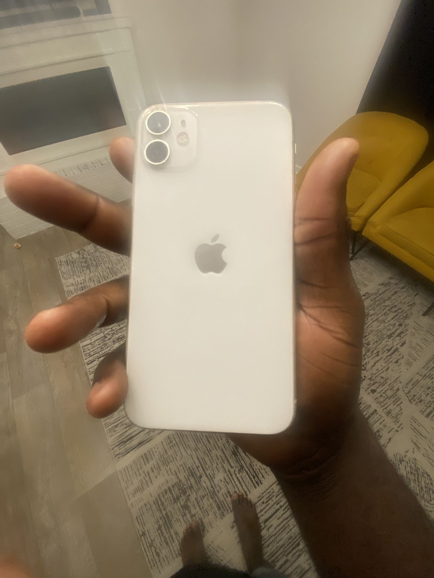 iPhone 11 White Unlocked To All Carriers