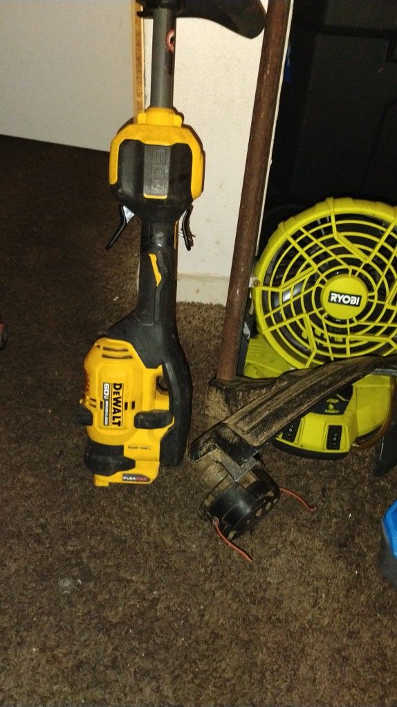 DeWalt 60v Max 17" String Trimmer
