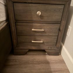 Queen Bed Frame With A Mattress And 2 Nightstand