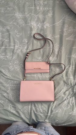 Michael Kors Cross Over Bag/Wallet