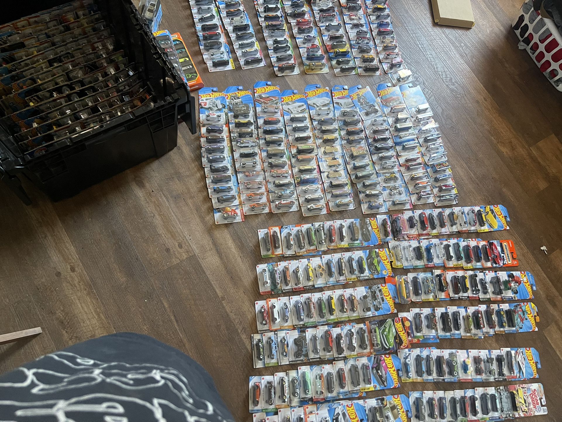 2 Boxes Of Hot Wheels Read Description