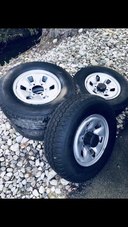 Toyota tire 4sale