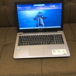 #7 ASUS F556U I5-7200U 8GB 240gb SSD Win11 Home 30 Day Warranty!!