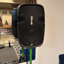 Pyle Speaker