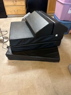 Foamnasium Blocksy Play Couch
