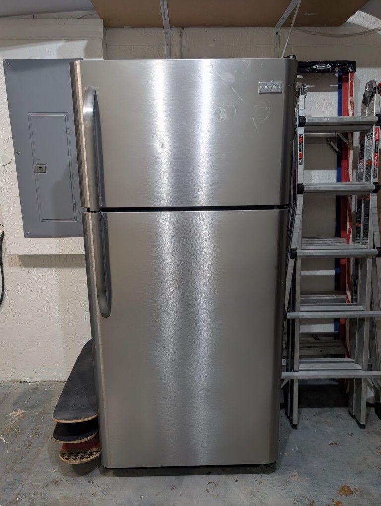 Frigidaire Refrigerator