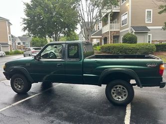 2001 Mazda B3000