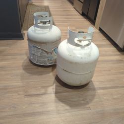 Propane Tanks 