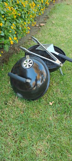 14" BBQ Stand Plus accessories